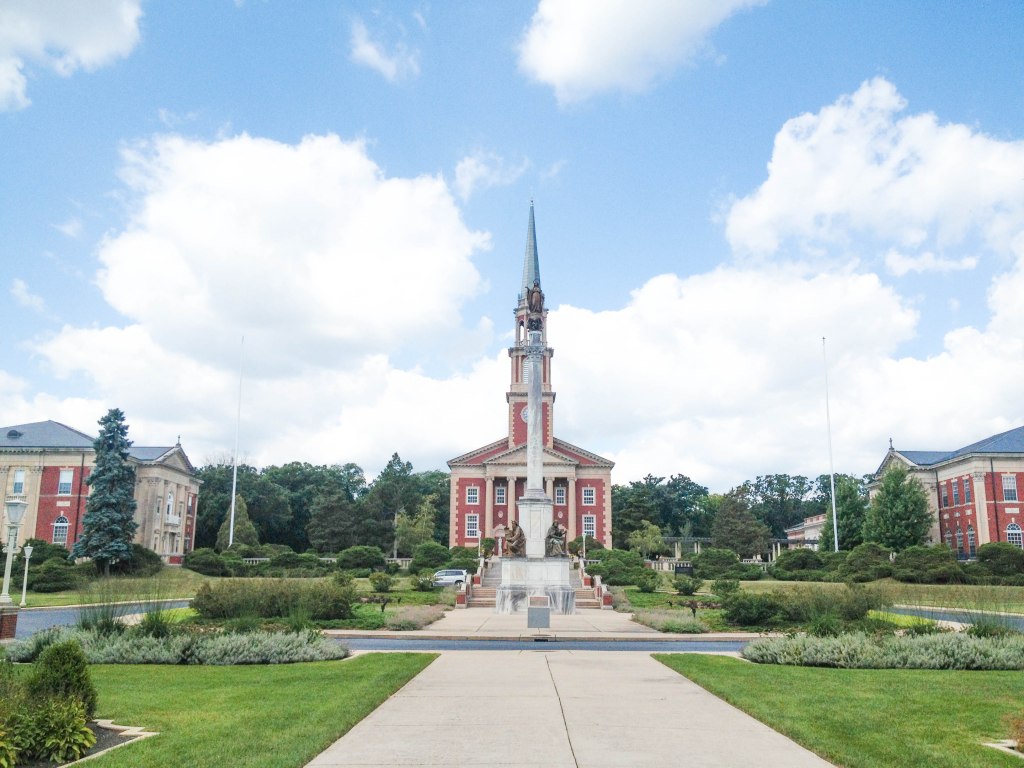 St. Mary's of the Lake Seminary