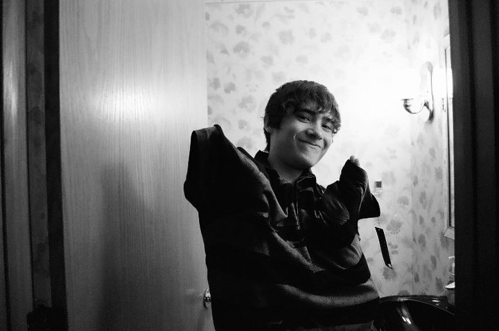 39800_464294608318_2084640_n